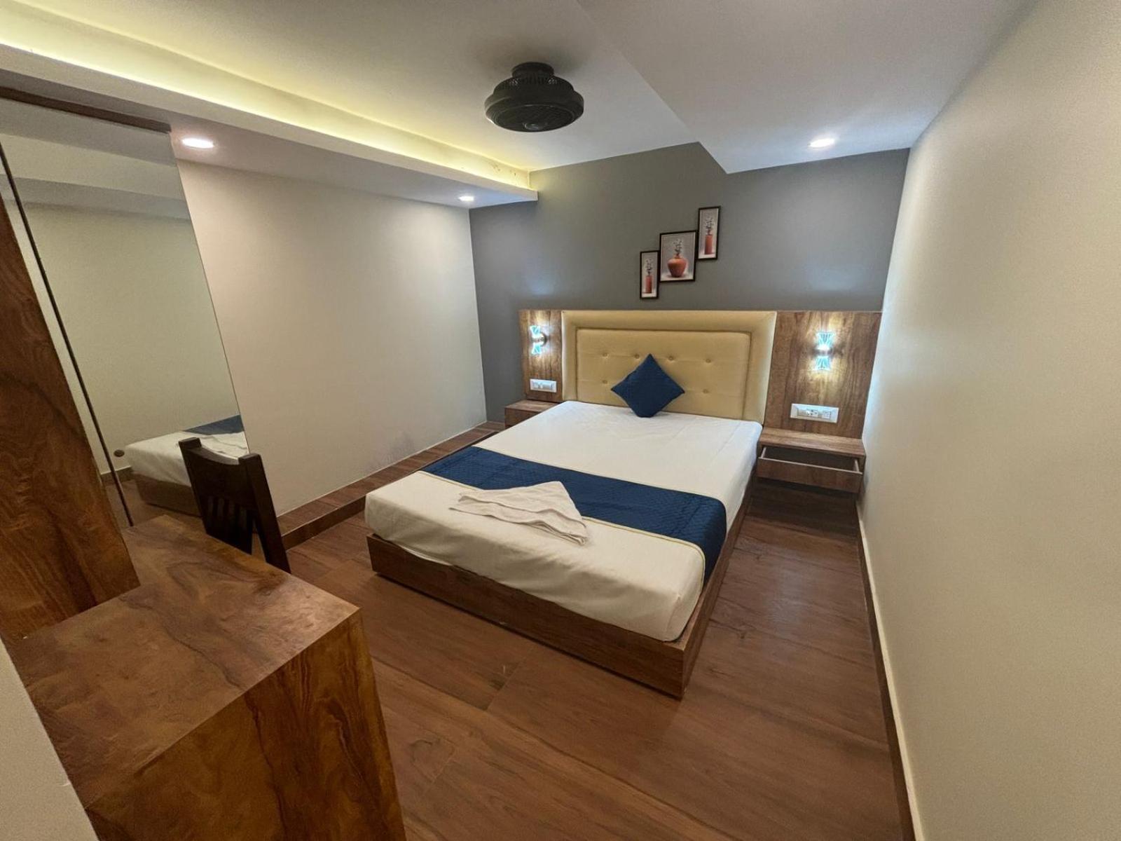 New Zara Grand Hotel Mumbai (Bombay)